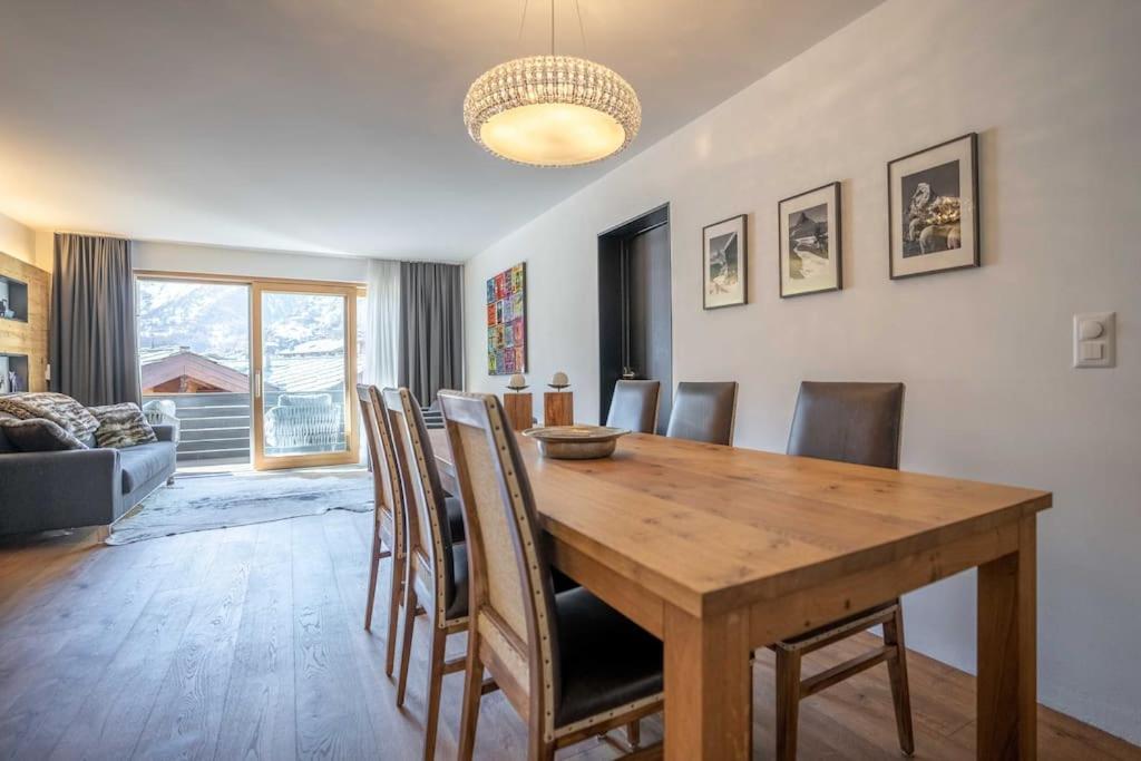 Moderne Wohnung Mit Ausblick Und Viel Sonne Zermatt Exterior photo